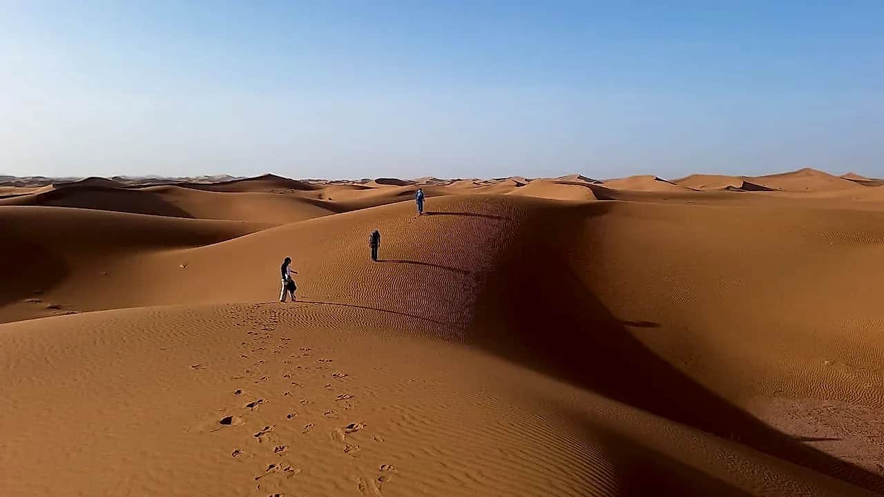 Randonnée immersive au sommet de l'Erg